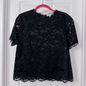 Cropped Lace Short Sleeve Top